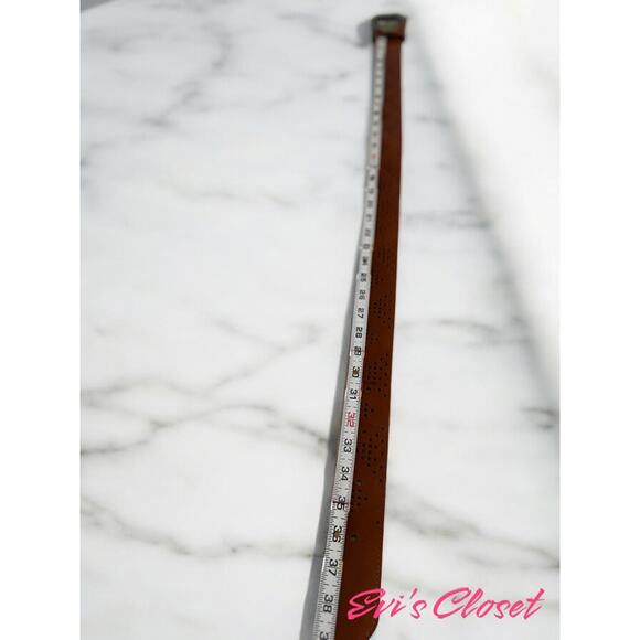 UNIQUE WOMEN'S  VINTAGE PERFORATED DESIGN LEATHER BELT SIZE LENGTH 39" - Picture 8 of 8